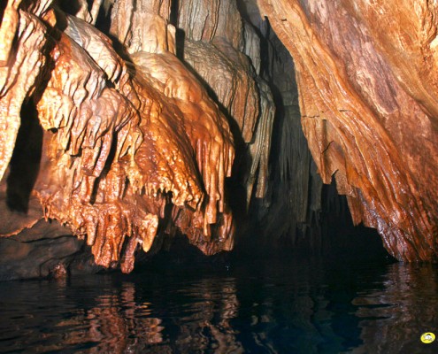 Cuevas Menorca, Caves in Menorca